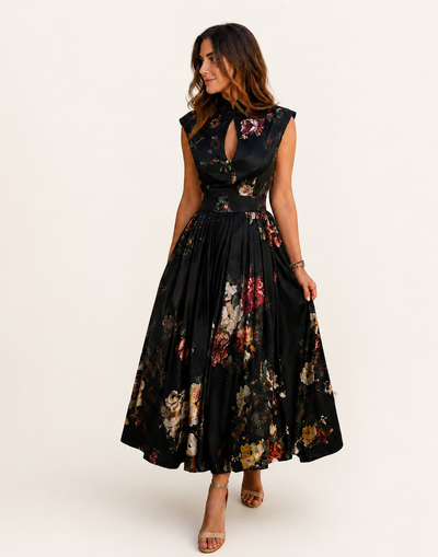 Robe Midi Élégante Sans Manches à Col Montant et Motif Floral Raffiné