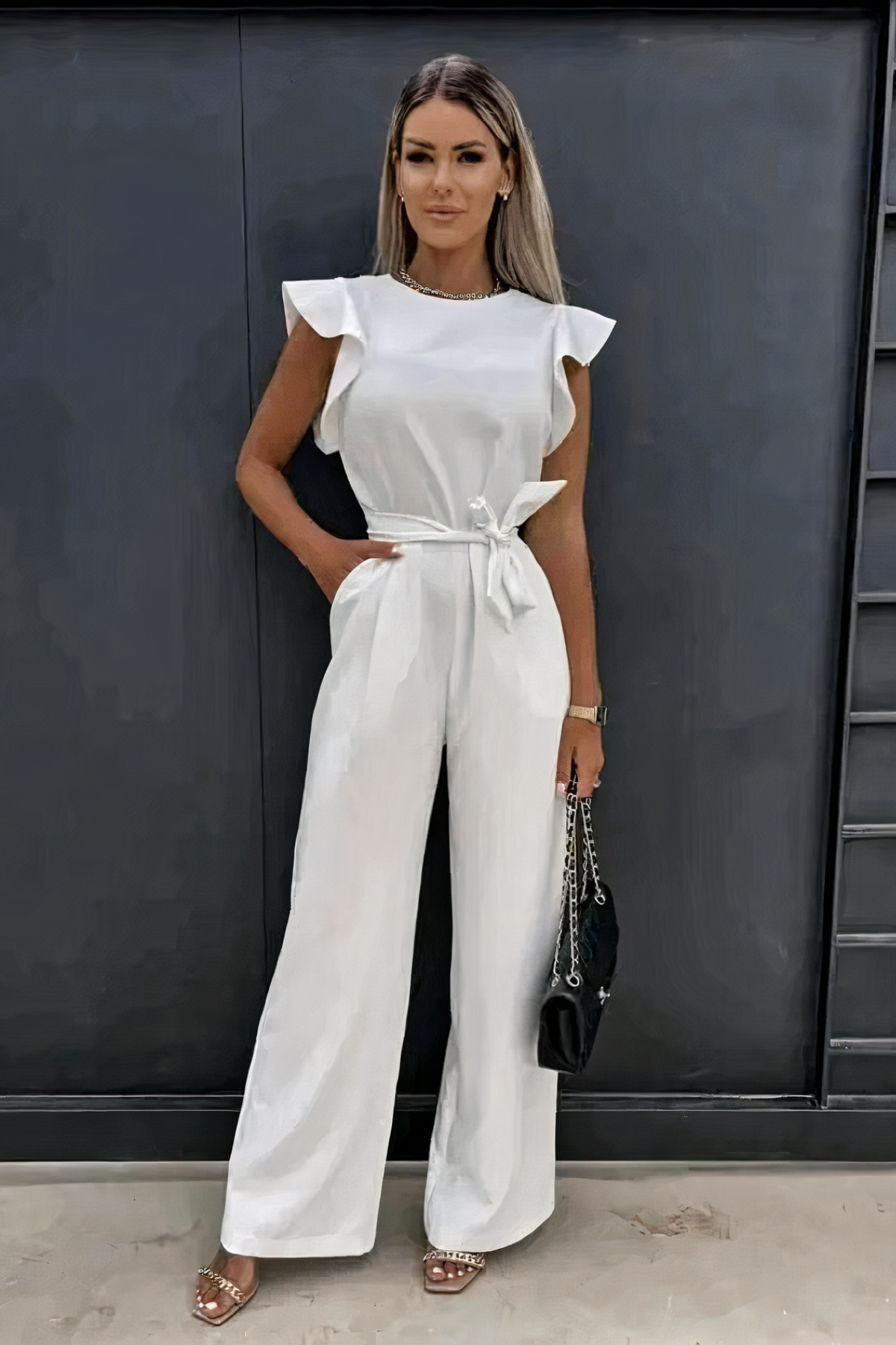 Femme Combinaison Jambes Larges à Volants et Ceinture Nouée