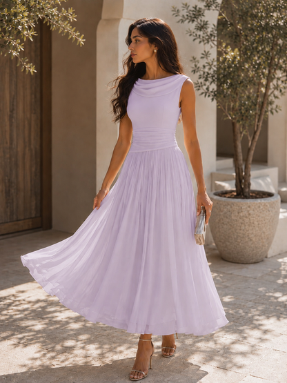 Robe midi chic sans manches pour femme, avec col drapé et plis fluides