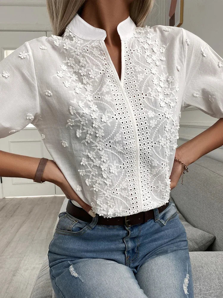 Femme Blouse Courte à Col Montant avec Broderie Florale et Broderie Anglaise