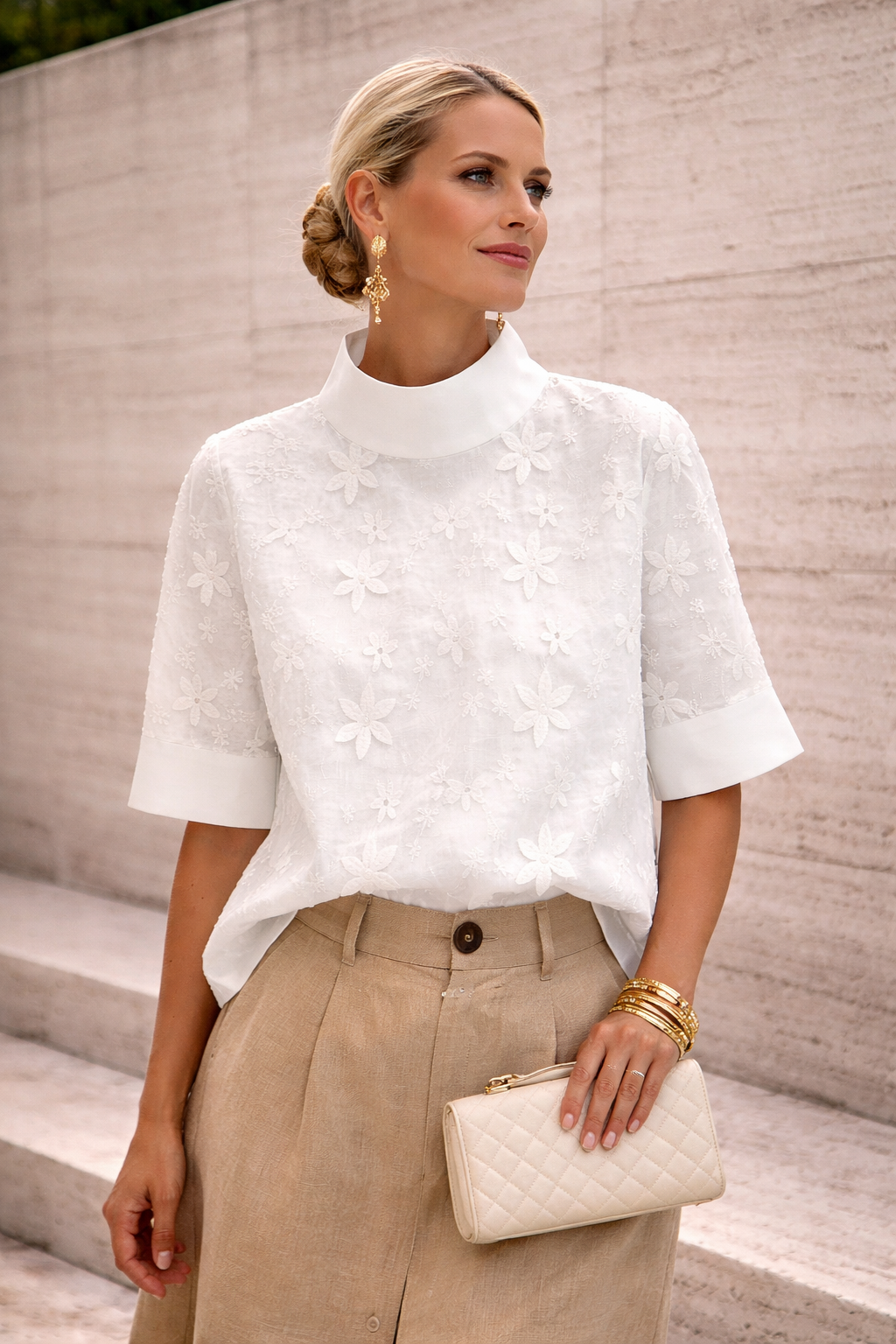 Femme Blouse Manches Courtes Col Montant avec Broderie Florale