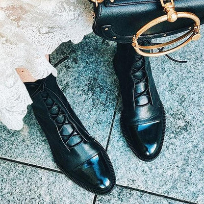 Femme Bottines à Lacets avec Bout Renforcé et Semelle Plate