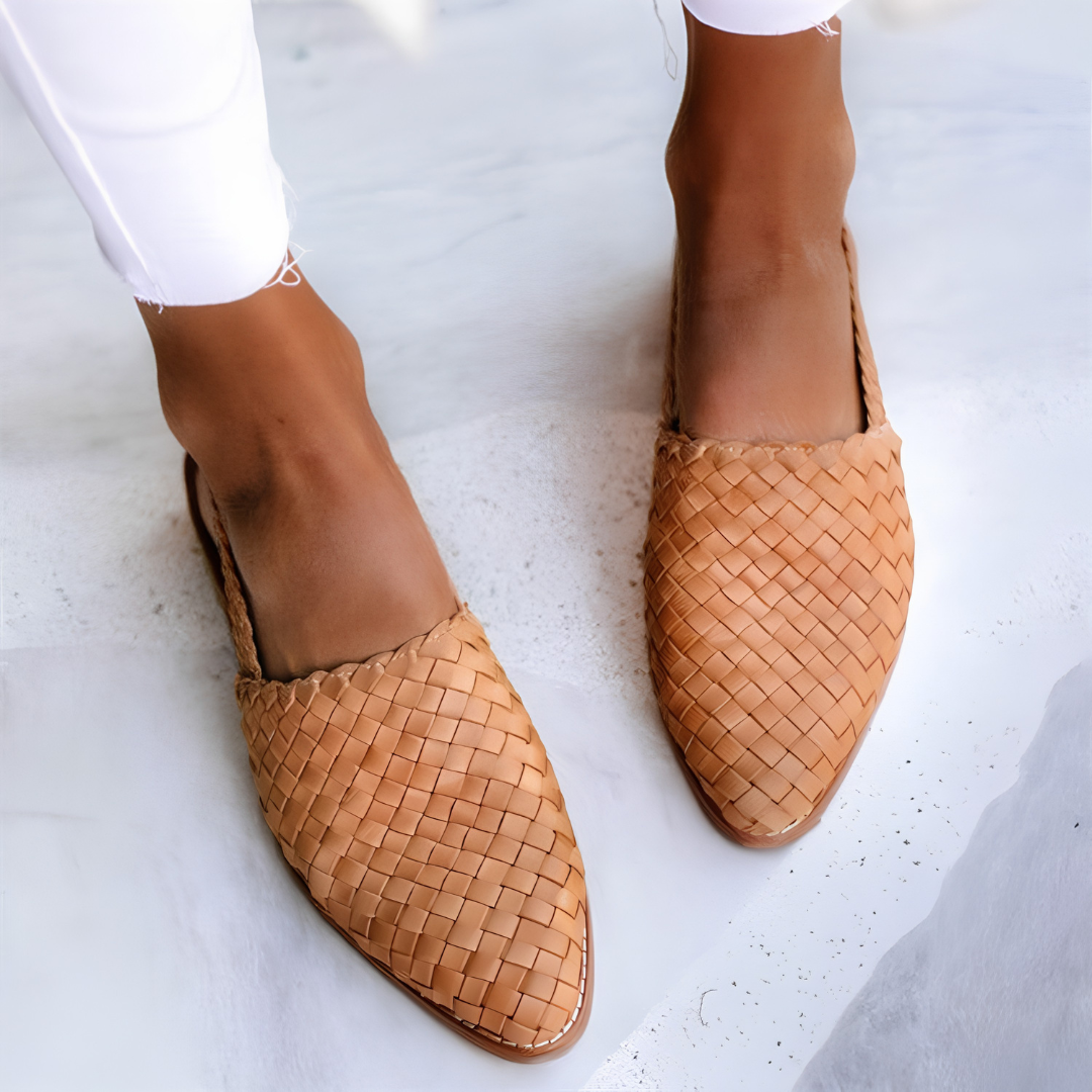 Femme Chaussures Plates Tressées à Bout Pointu et Bride Cheville