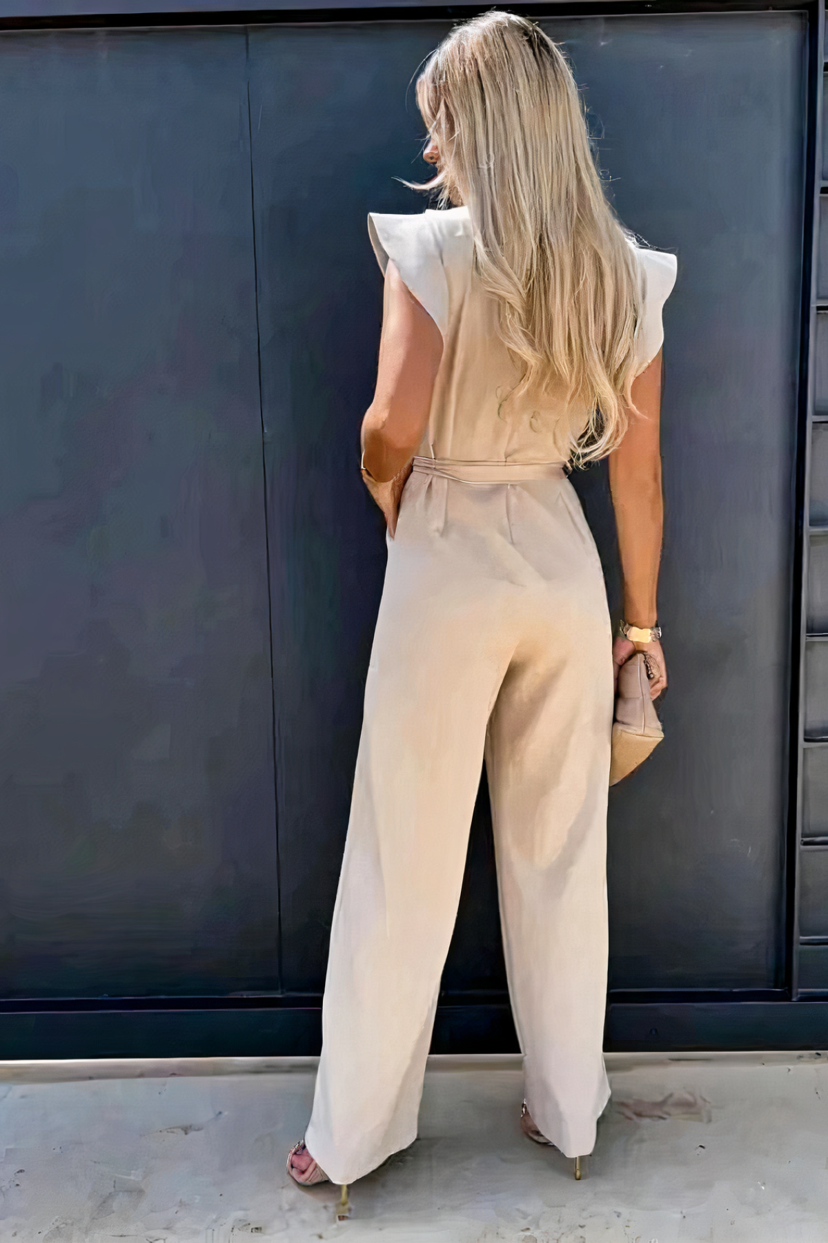 Femme Combinaison Jambes Larges à Volants et Ceinture Nouée
