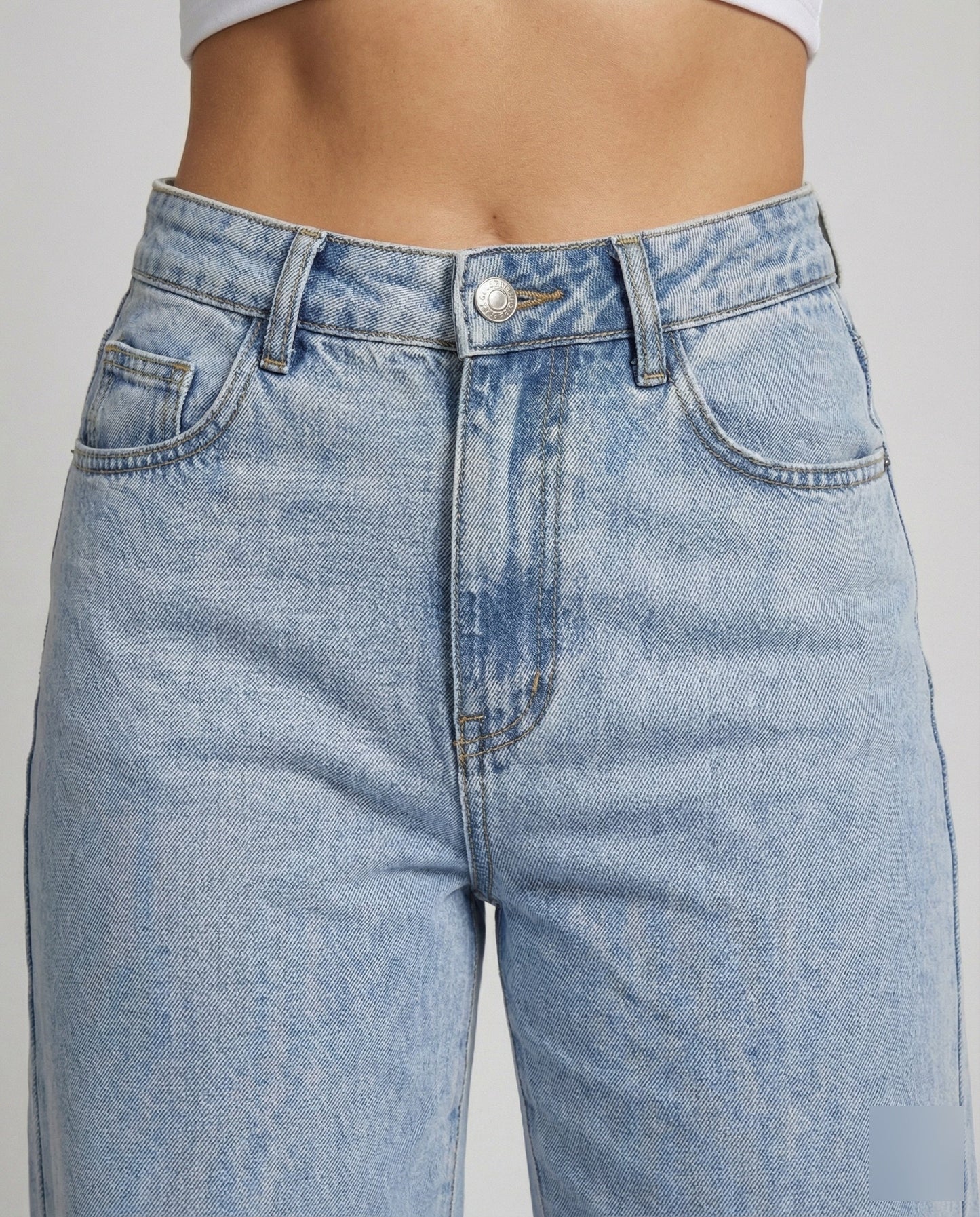Femme Jean Taille Haute Large à Jambe Évasée et Délavé Vintage