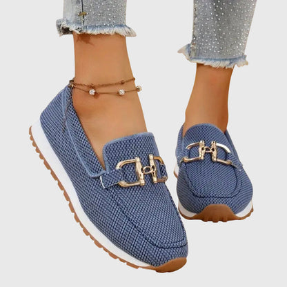 Femme Loafers à Enfiler avec Détail Doré et Semelle Plateforme