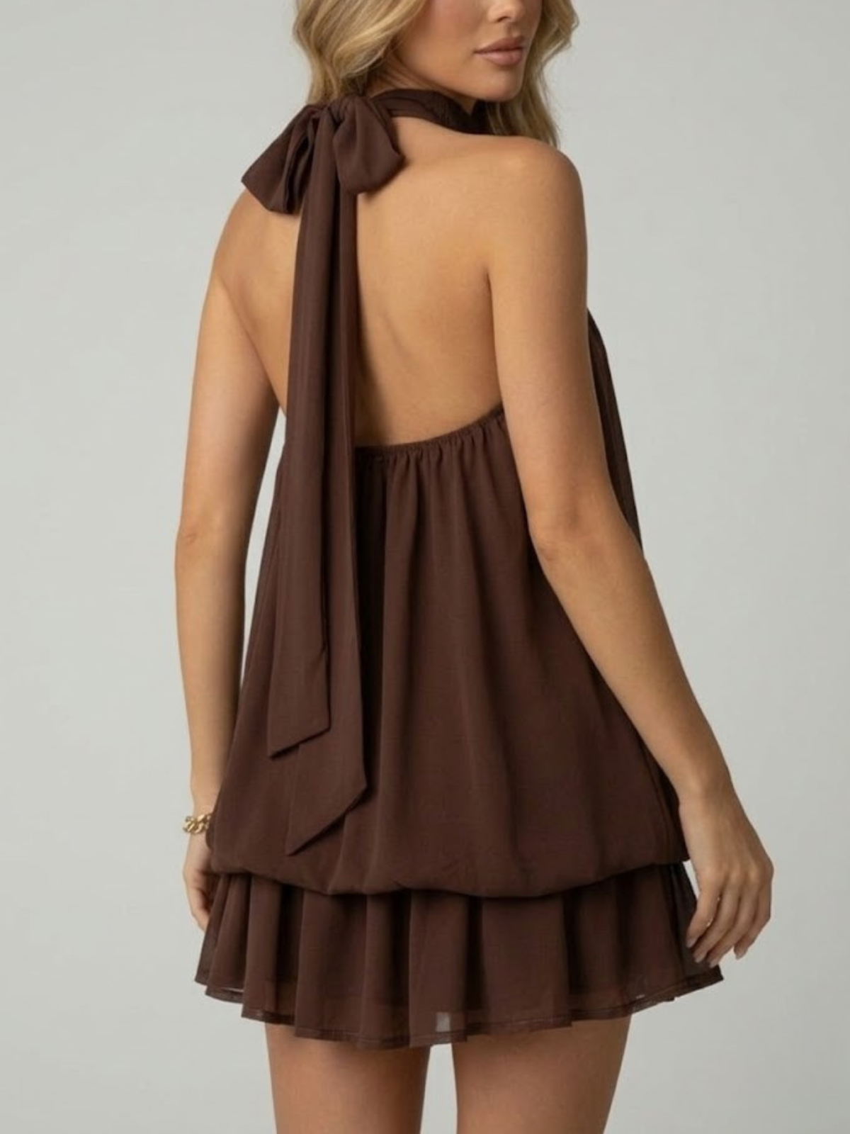 Femme Mini Robe Halter sans Manches avec Col Montant et Jupe à Volants Étagés