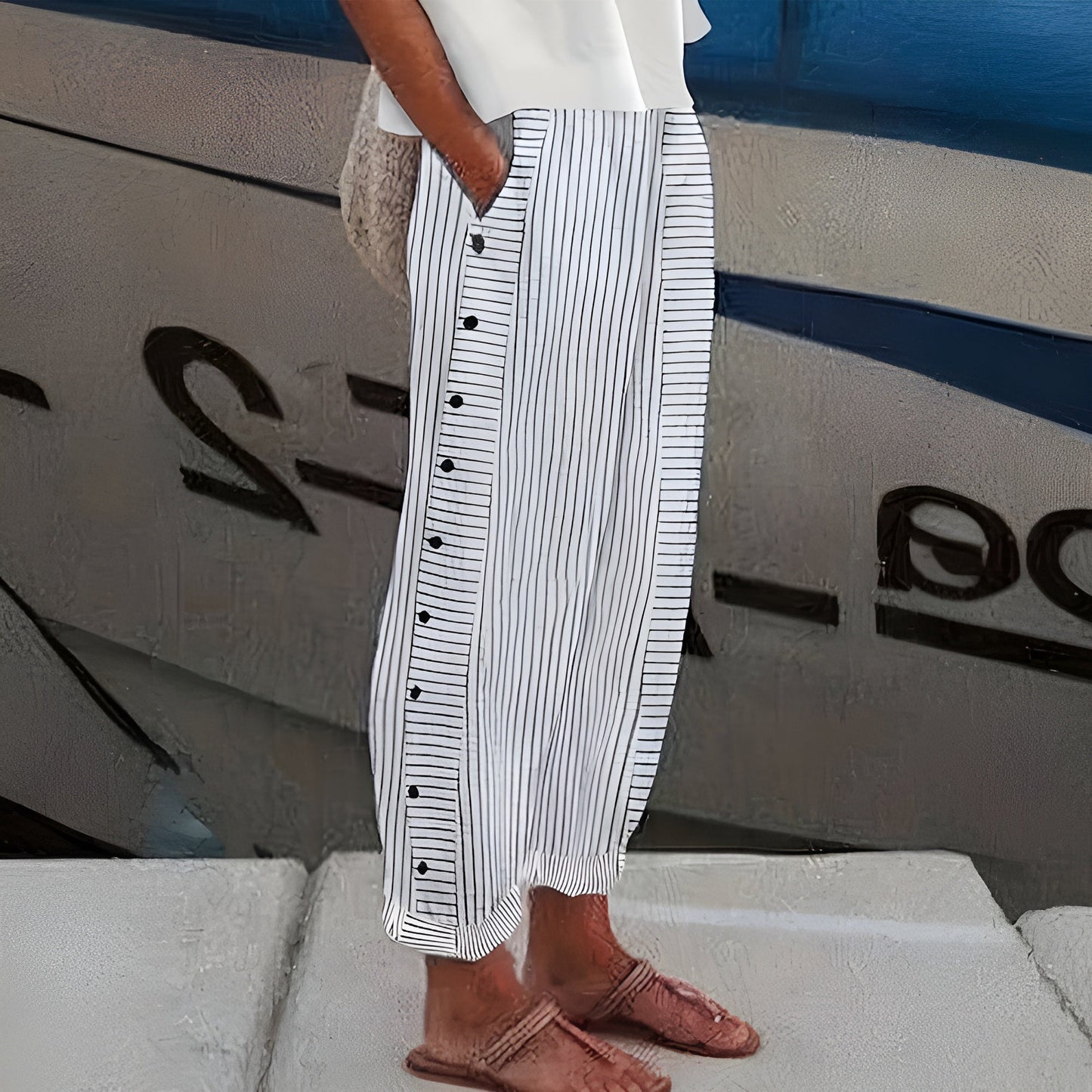 Femme Pantalon Large à Rayures avec Détail Boutons Taille Haute