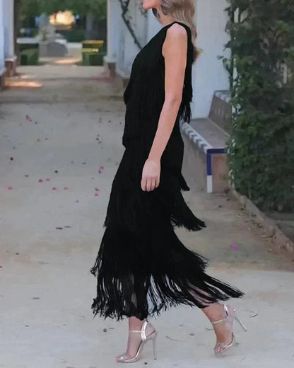 Femme Robe Longue à Franges Étagées et Encolure Asymétrique