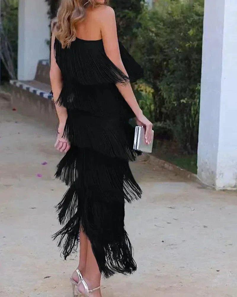 Femme Robe Longue à Franges Étagées et Encolure Asymétrique