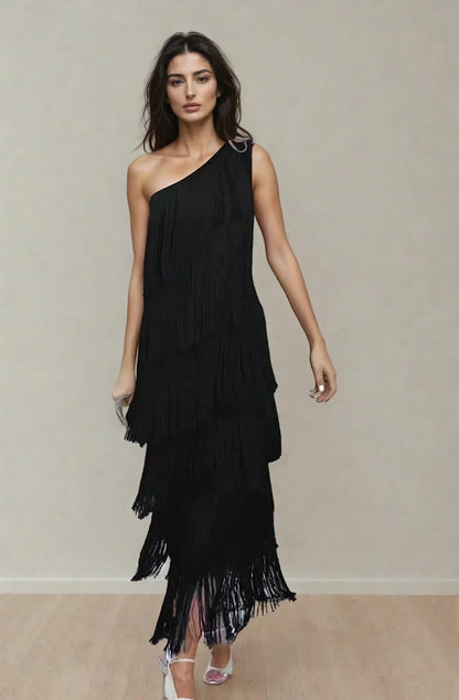 Femme Robe Longue à Franges Étagées et Encolure Asymétrique
