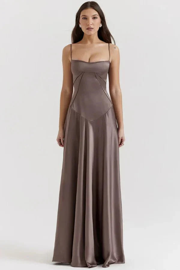 Femme Robe Longue de Soirée à Bretelles Fines avec Col Carré et Laçage Dos