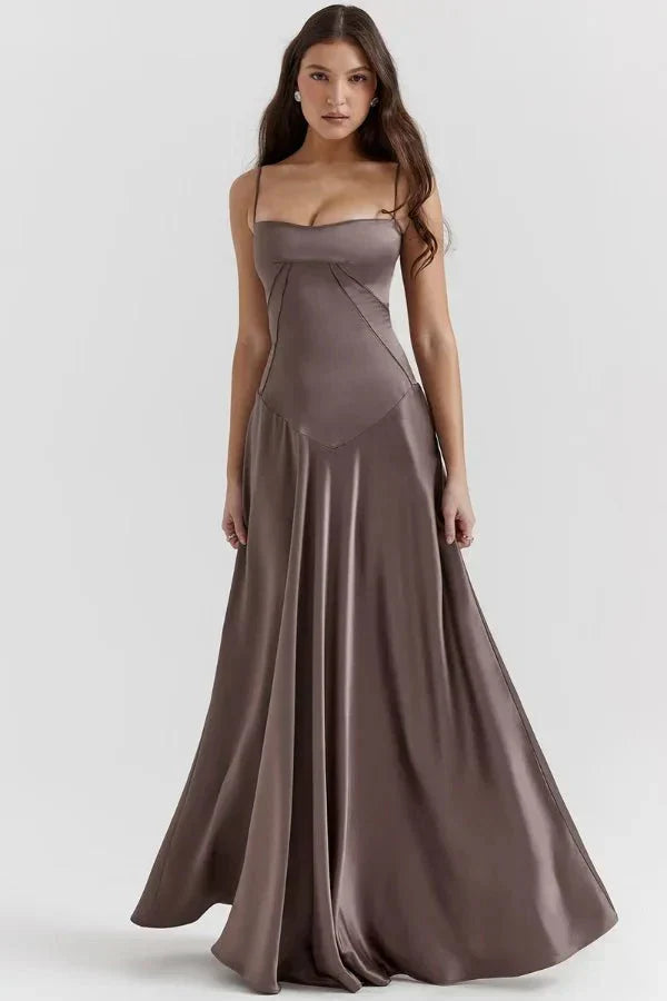 Femme Robe Longue de Soirée à Bretelles Fines avec Col Carré et Laçage Dos