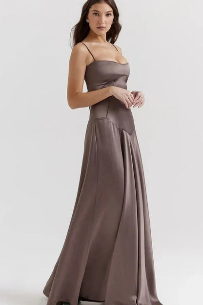 Femme Robe Longue de Soirée à Bretelles Fines avec Col Carré et Laçage Dos