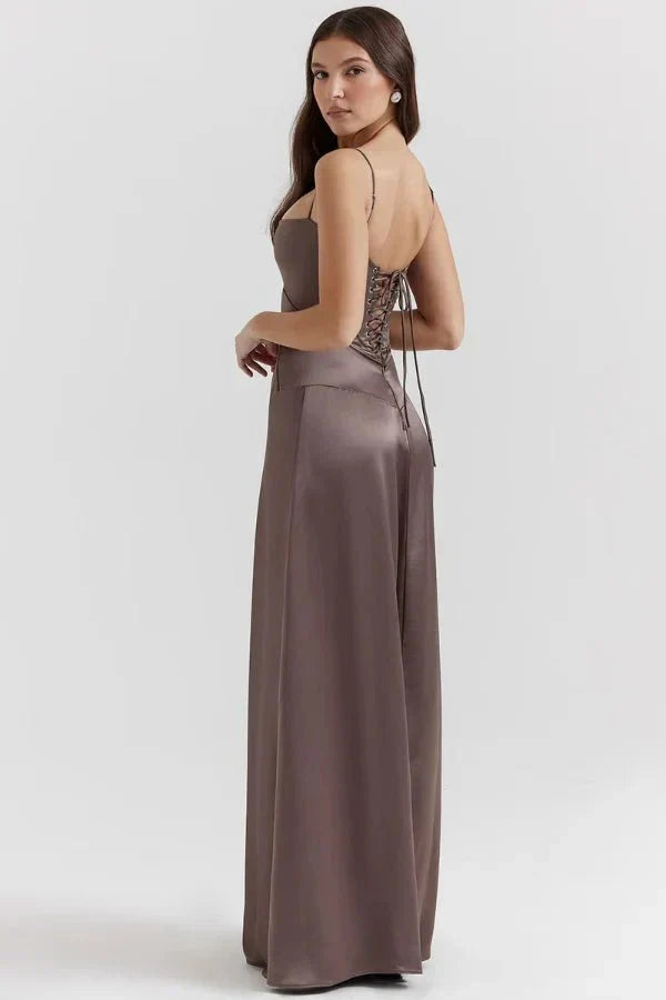 Femme Robe Longue de Soirée à Bretelles Fines avec Col Carré et Laçage Dos