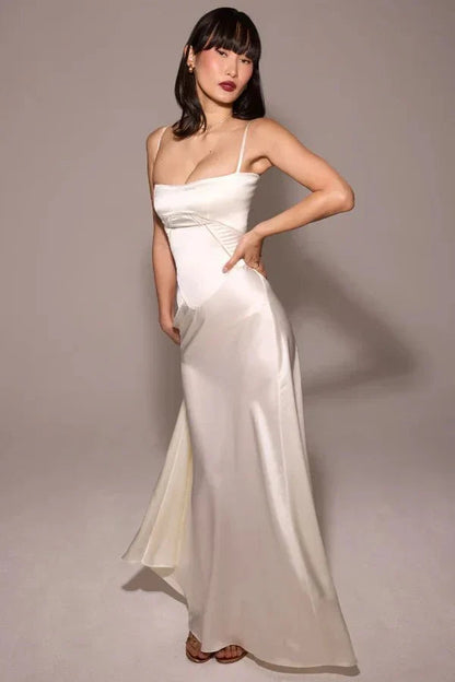 Femme Robe Longue de Soirée à Bretelles Fines avec Col Carré et Laçage Dos