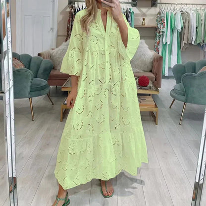 Femme Robe Maxi à Col en V avec Broderie Ajourée et Manches Trois-quarts