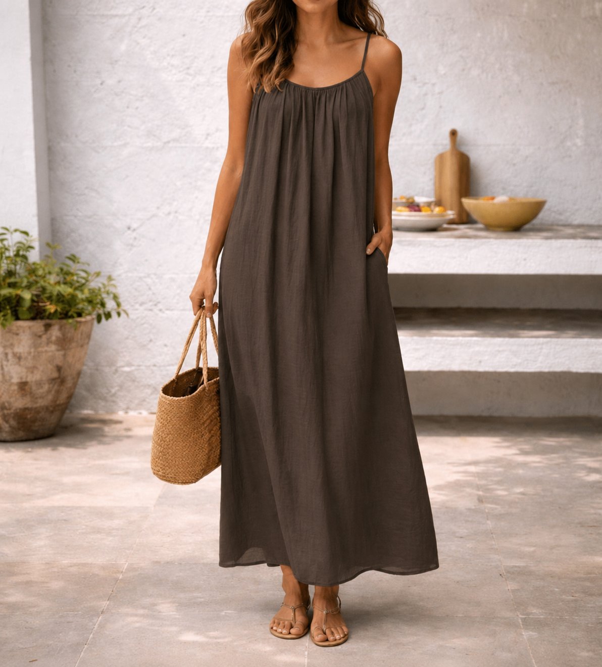 Femme Robe Maxi sans Manches à Bretelles Fines avec Dos Ouvert et Poches