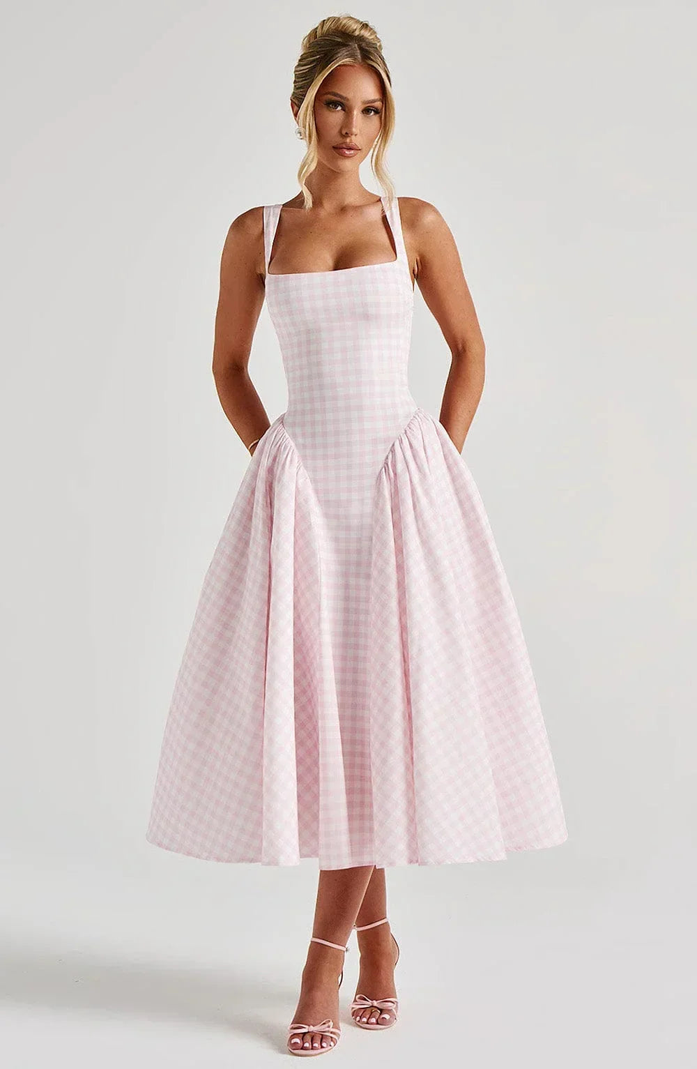 Femme Robe Midi à Carreaux Sans Manches avec Bretelles Larges et Jupe Évasée
