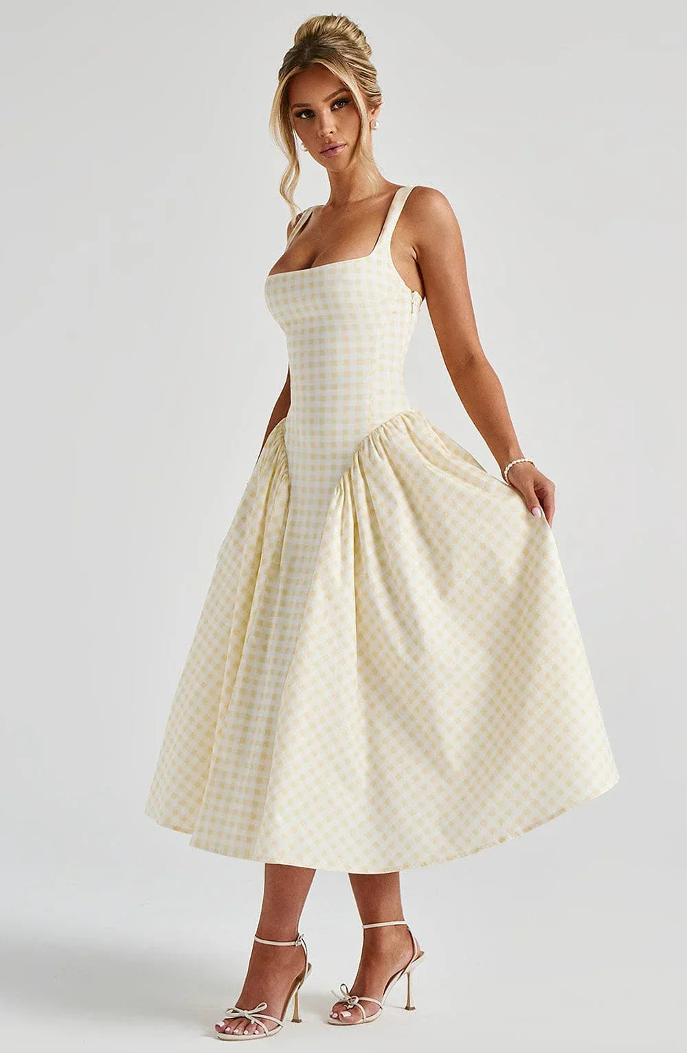 Femme Robe Midi à Carreaux Sans Manches avec Bretelles Larges et Jupe Évasée