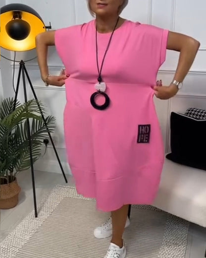Femme Robe Midi Manches Courtes Oversize avec Col Rond et Imprimé Lettres