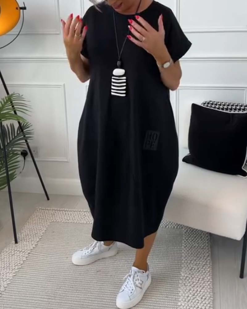 Femme Robe Midi Manches Courtes Oversize avec Col Rond et Imprimé Lettres