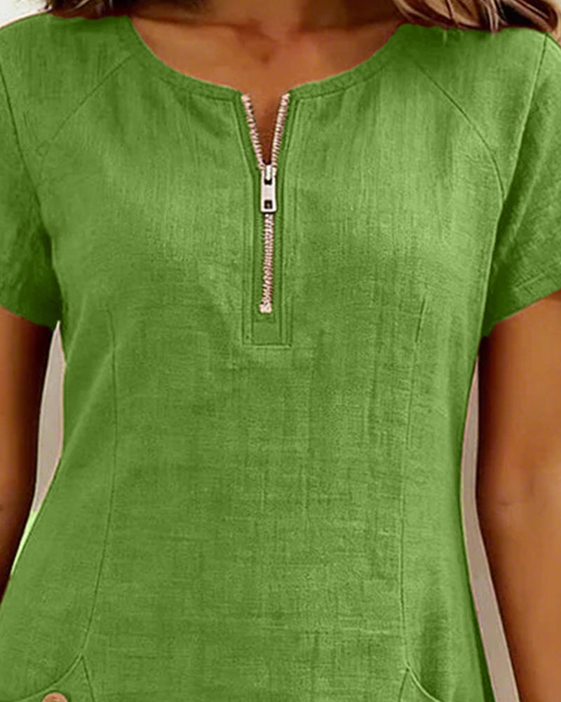 Femme Robe Mini Manches Courtes avec Col Zippé et Poches Plissées