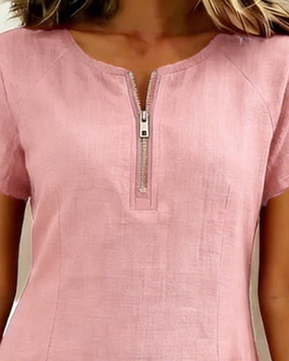 Femme Robe Mini Manches Courtes avec Col Zippé et Poches Plissées