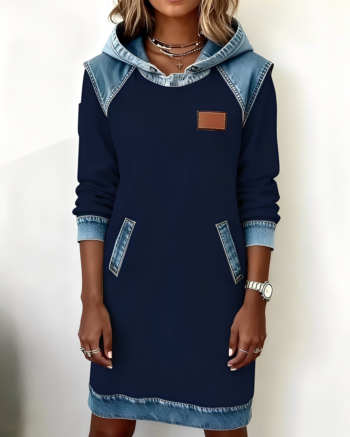 Femme Robe Sweat à Capuche avec Poches et Détails en Jean