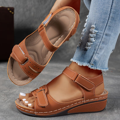 Femme Sandales à Semelle Compensée avec Fermeture Velcro et Bout Ouvert