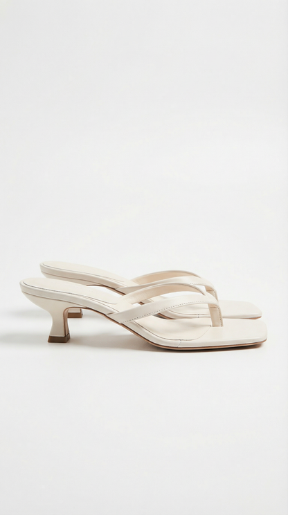 Femme Sandales à Talon Kitten Heel avec Lanière entre Orteils