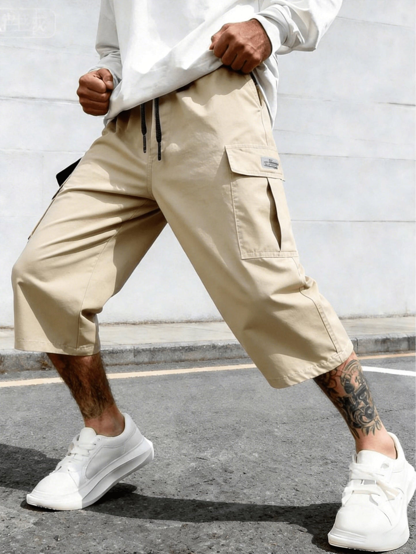 Homme Short Cargo avec Poches Latérales et Cordon de Serrage