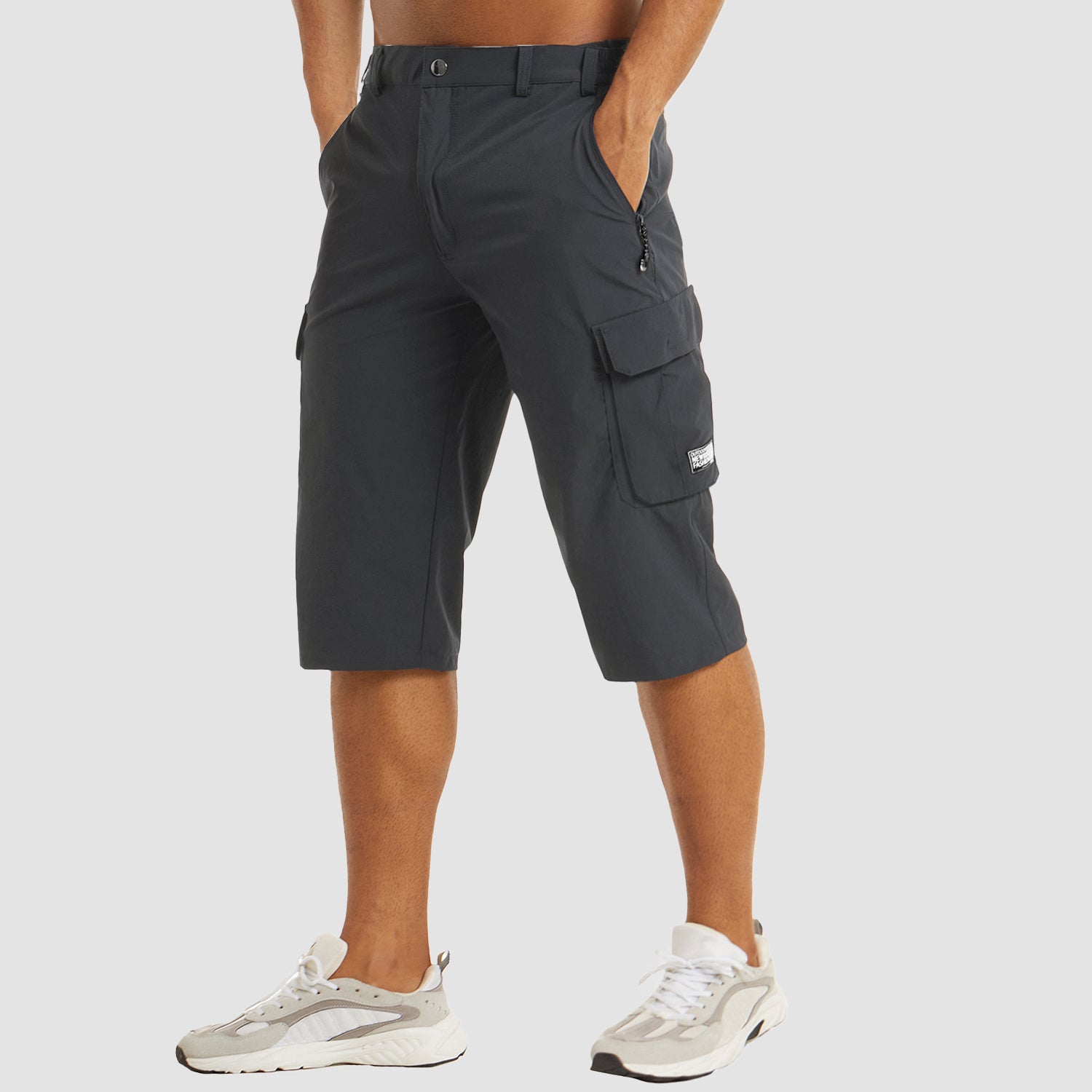 Homme Short Cargo Trois-Quarts avec Poches Latérales et Fermeture Boutonnée