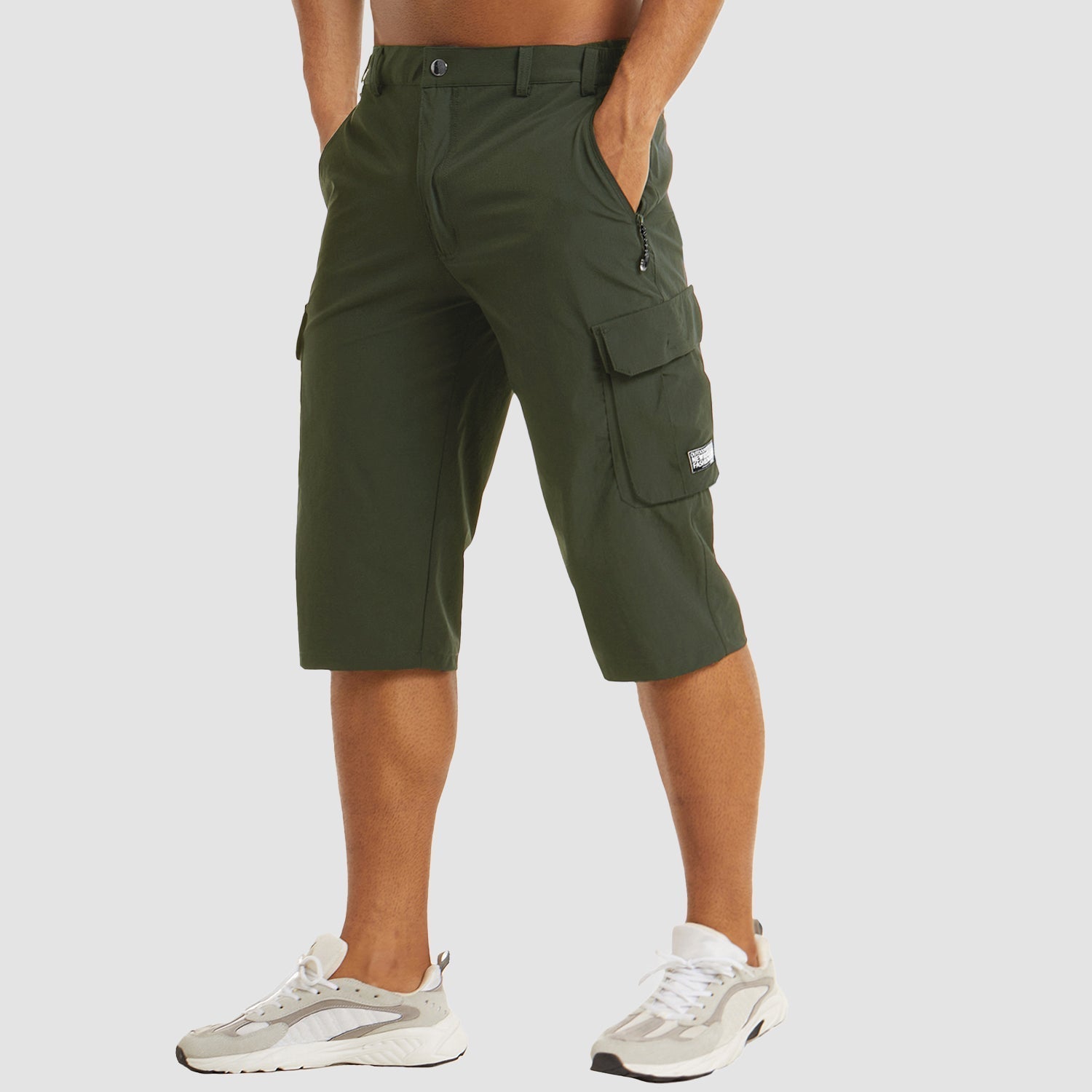 Homme Short Cargo Trois-Quarts avec Poches Latérales et Fermeture Boutonnée