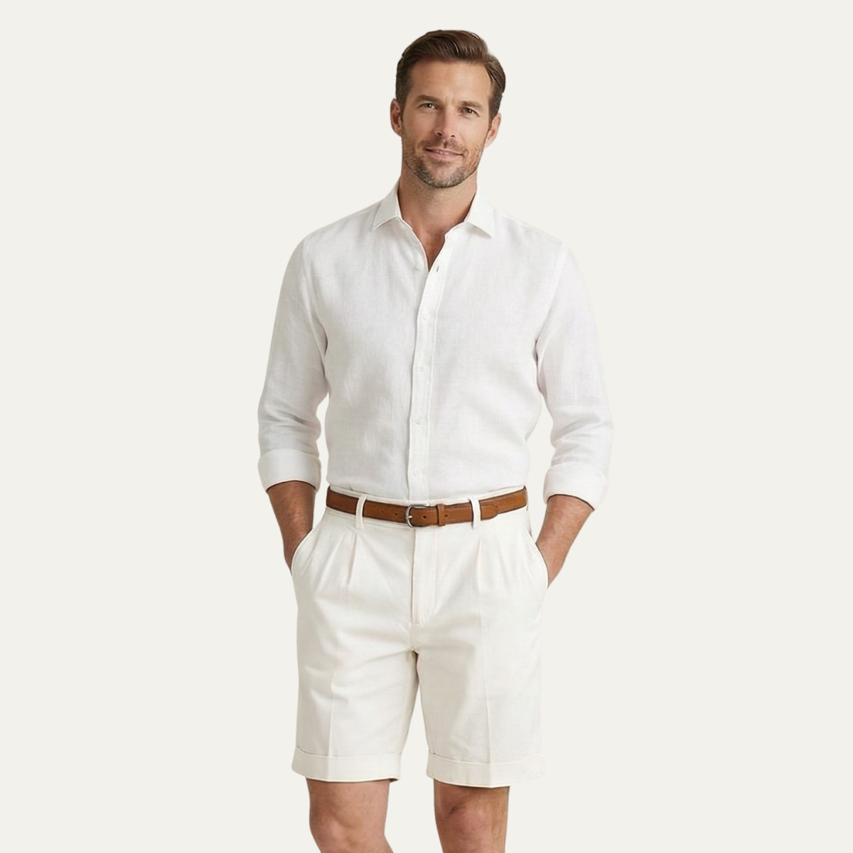Homme Short Chino à Plis avec Revers et Ceinture